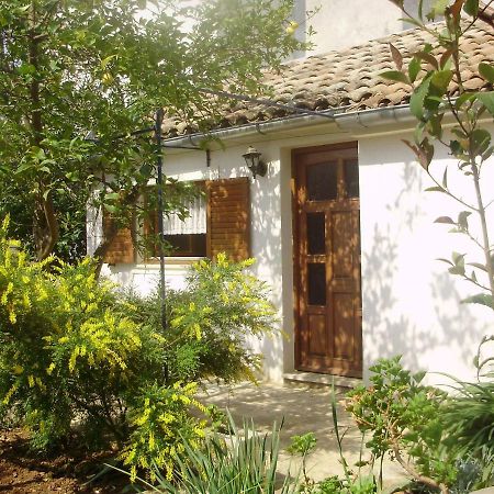 Apartman Kristina And Free Parking Mali Lošinj Екстериор снимка