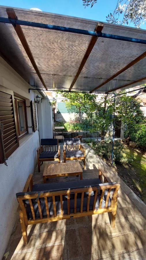 Apartman Kristina And Free Parking Mali Lošinj Екстериор снимка