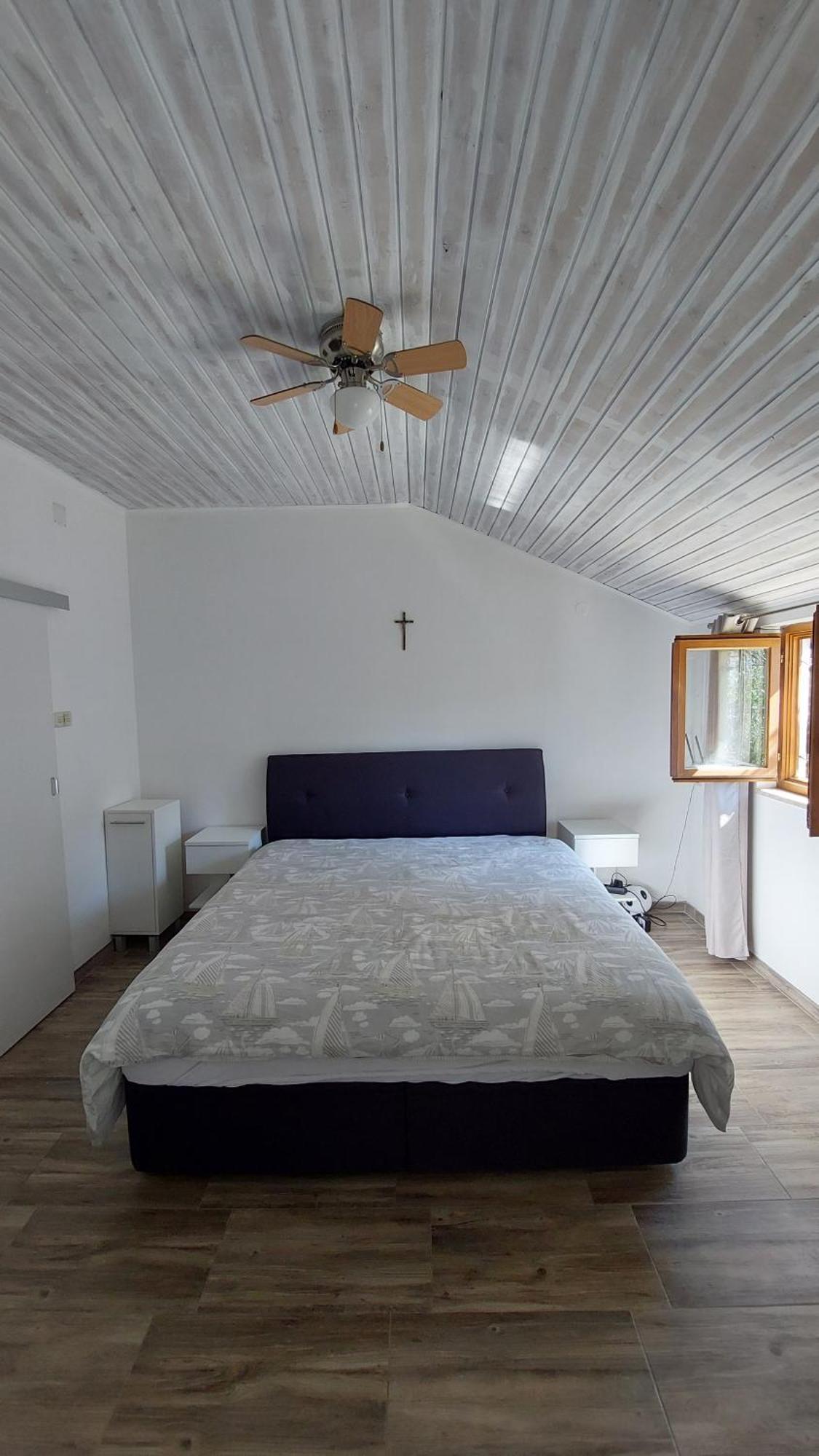 Apartman Kristina And Free Parking Mali Lošinj Екстериор снимка